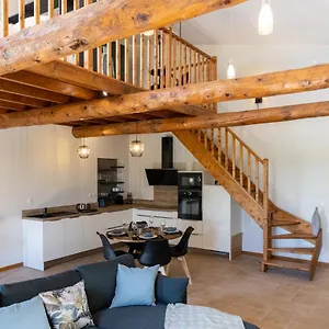  Appartement Loft équipé Au Cœur D'un Domaine Viticole